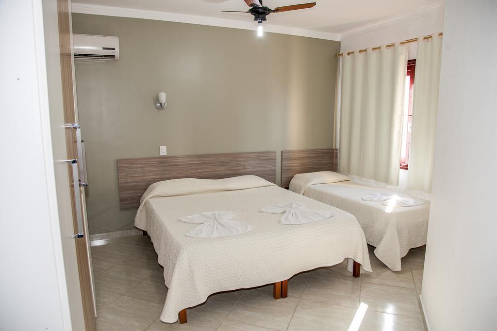 Residencial Ilha Dourada Hotel Governador Celso Ramos Cameră foto